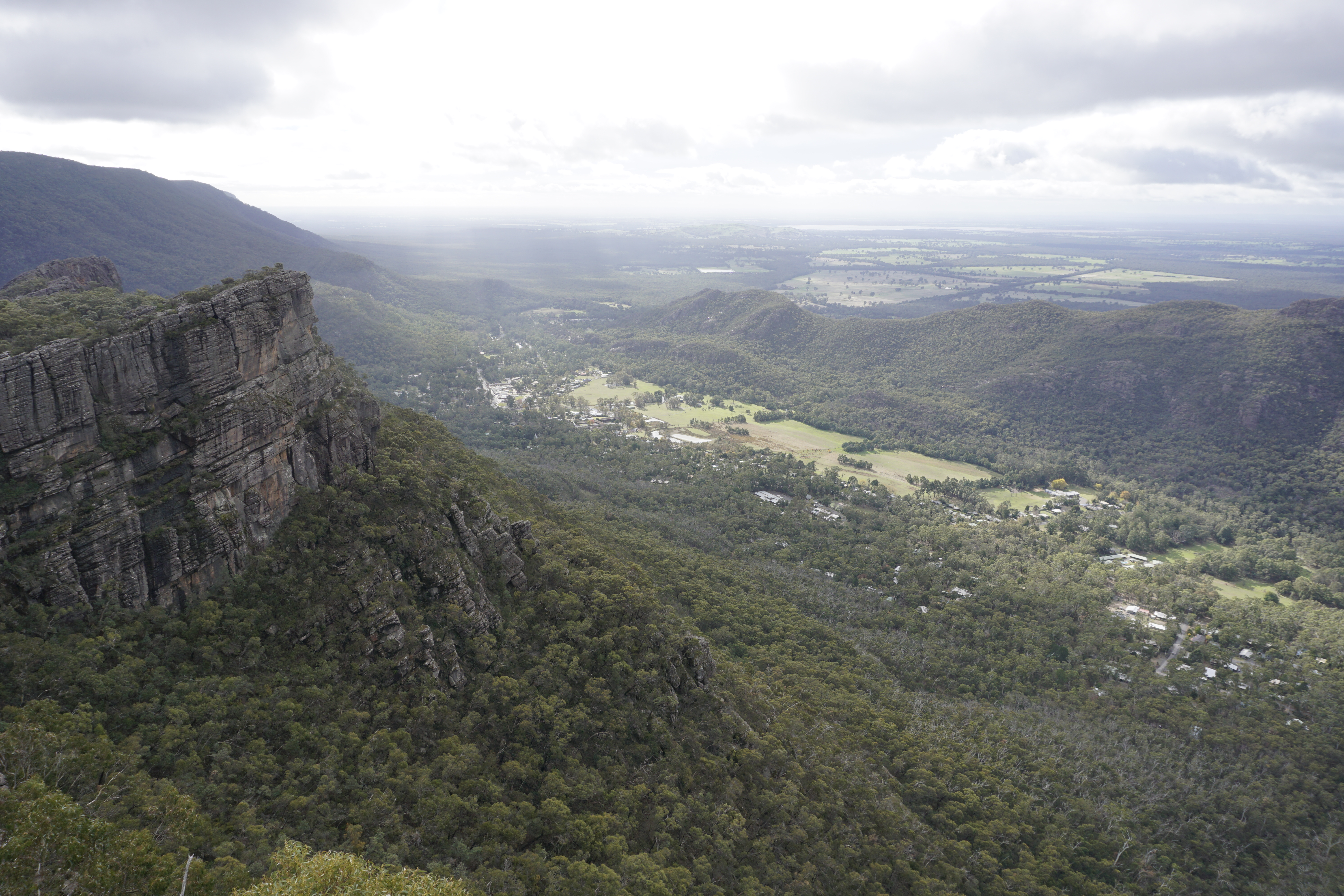 Here you should see the Pinnacles lookout, Grampians