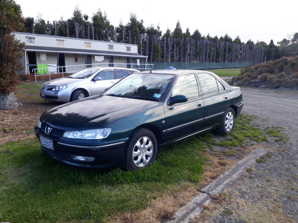 Here you should see a green car