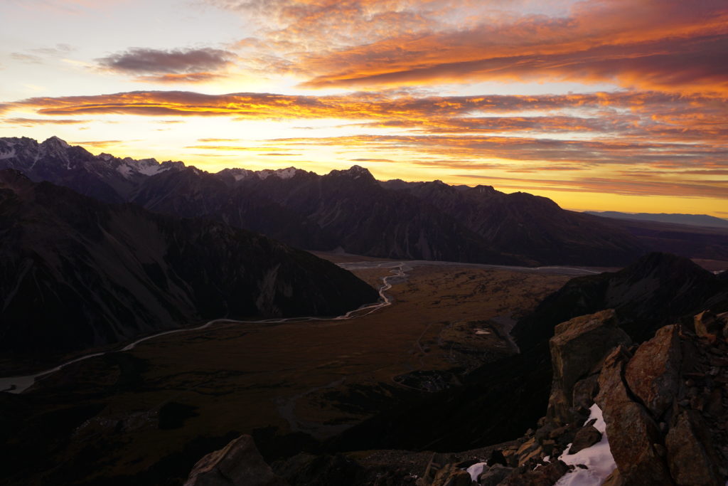 Sunrise at Mueller Hut